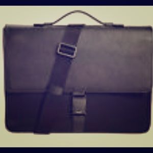 Used Men’s Calvin Klein Messenger Bag